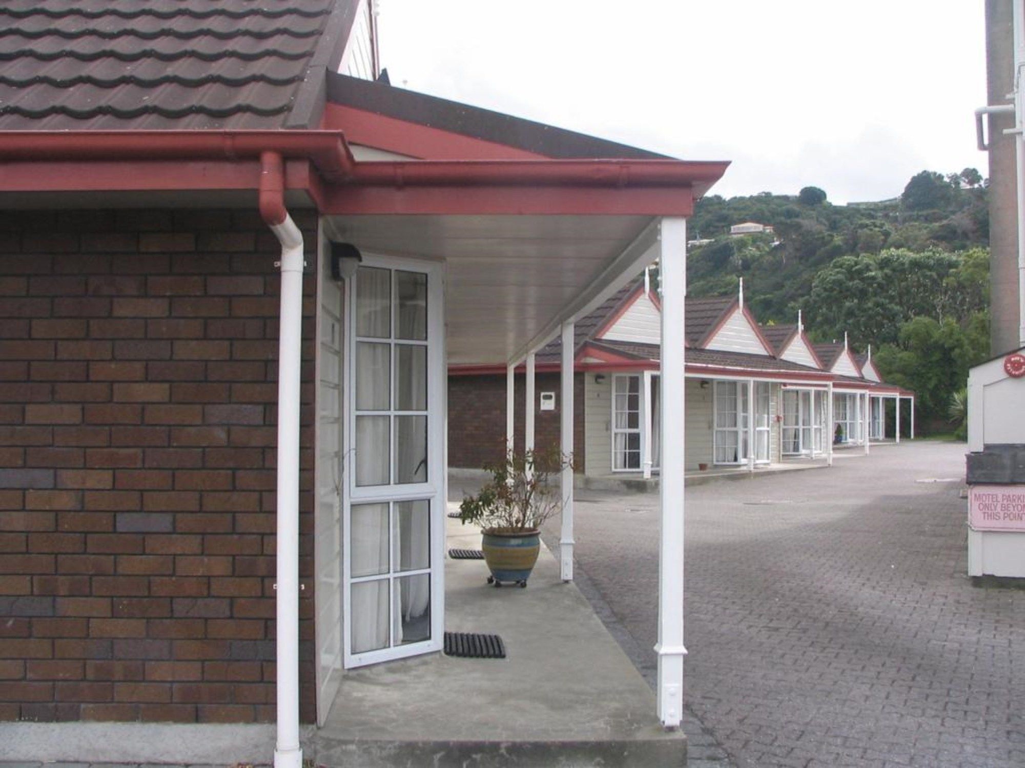 Settlers Motor Lodge โลเวอร์ฮัท ภายนอก รูปภาพ